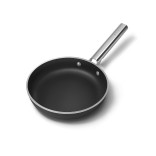 SMEG keptuvė, juodos spalvos Ø 24 cm | 1