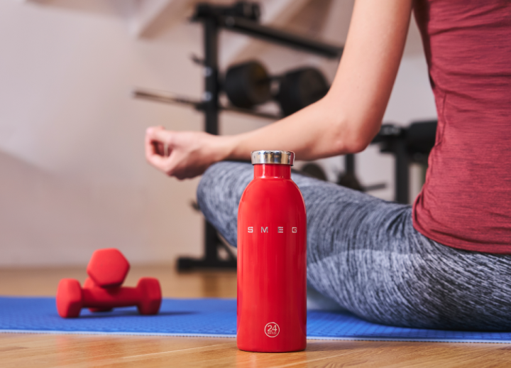 SMEG gertuvė su dviguba sienele 500 ml | 2