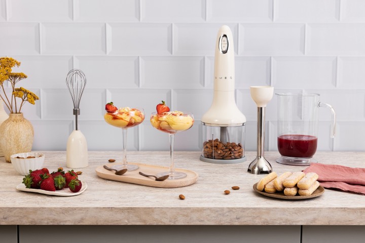 SMEG rankinis blenderis  | 2