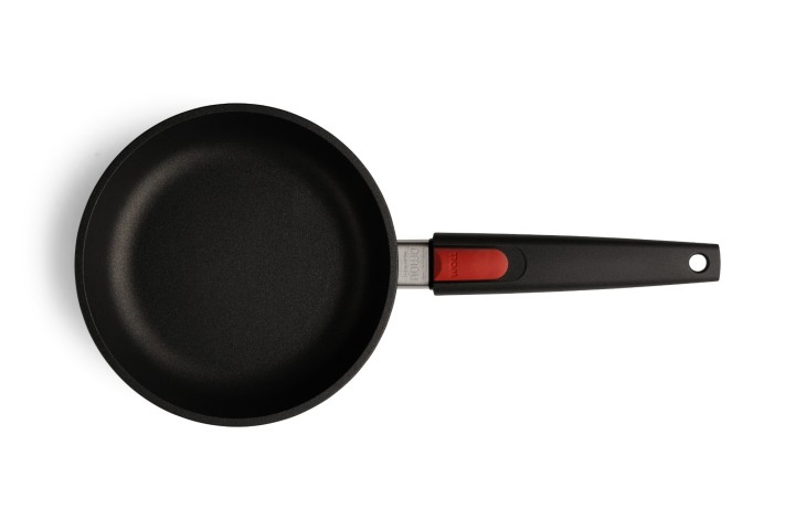 WOLL pusiau gili liejinio keptuvė „Nowo Titanium Induction" Ø 20 cm | 3