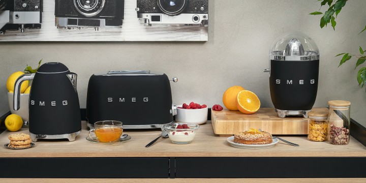 SMEG skrudintuvas TSF01BLMEU, (juoda matinė)  | 4