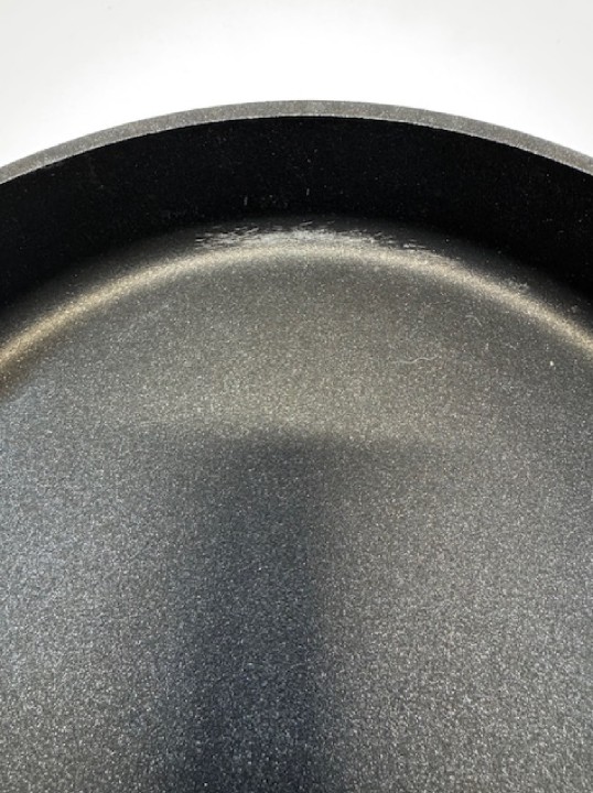 WOLL pusiau gili liejinio keptuvė „Diamond XR Logic Pro Induction" Ø 28 cm | 2