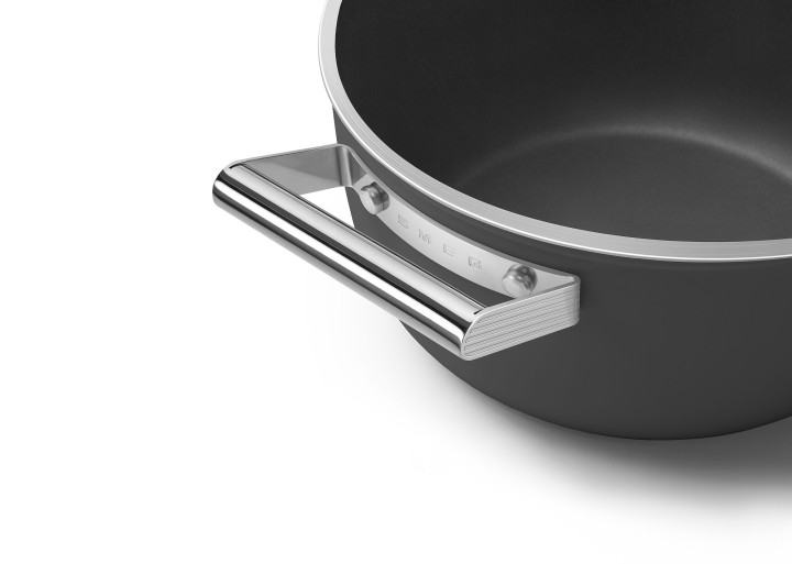 SMEG puodas su dangčiu, juodos spalvos Ø 24 cm, 5,4 l | 4