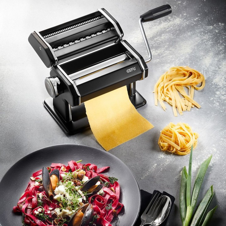 GEFU makaronų mašinėlė "Pasta Perfetta black matte"  | 2