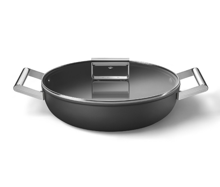SMEG troškintuvas su dangčiu, juodos spalvos Ø 24 cm, 4,3 l | 1