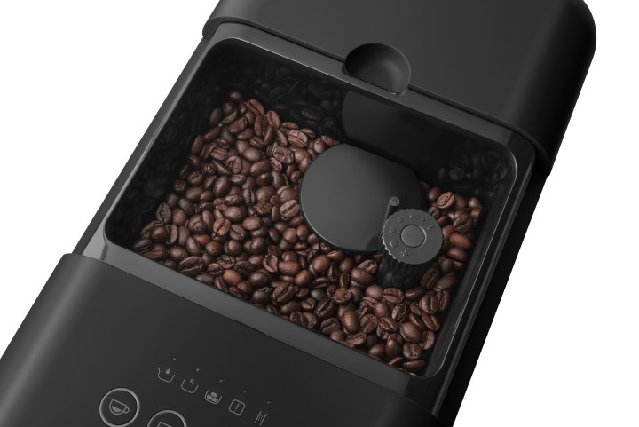 SMEG kavos virimo aparatas BCC12BLMEU, (juoda matinė)  | 9