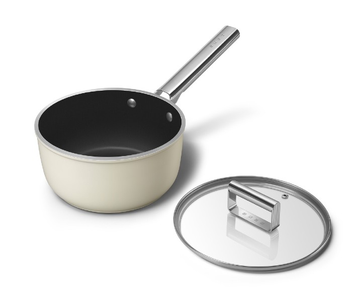 SMEG prikaistuvis su dangčiu, kreminės spalvos Ø 20 cm, 3,1 l | 2
