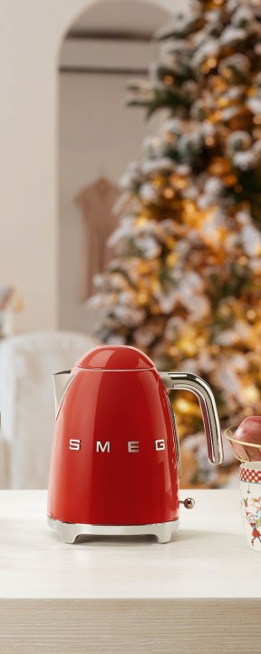 SMEG elektrinis virdulys, 1,7 l KLF03RDEU | 2