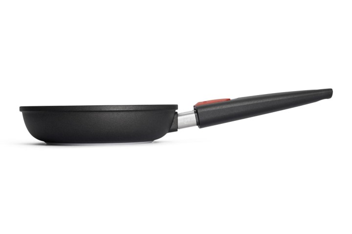 WOLL pusiau gili liejinio keptuvė „Nowo Titanium Induction" Ø 20 cm | 4