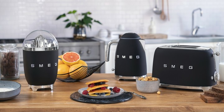 SMEG skrudintuvas TSF01BLMEU, (juoda matinė)  | 3