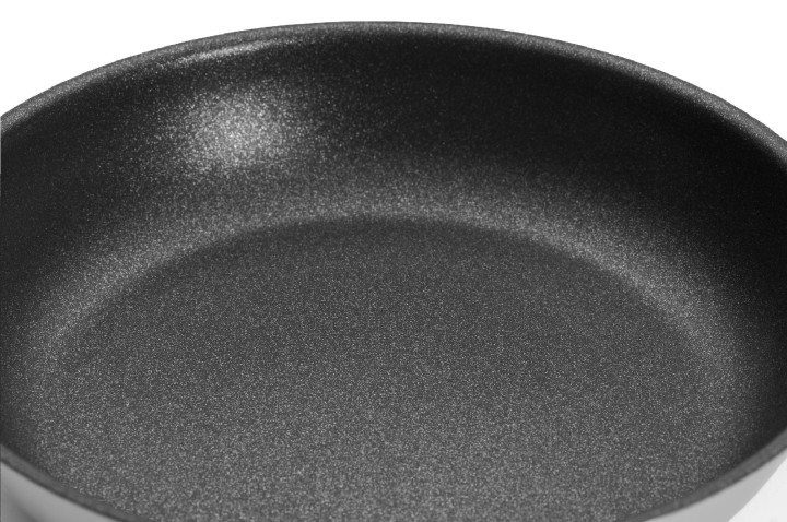 WOLL pusiau gili plieninė keptuvė "Steel Induction" Ø 24 cm | 4