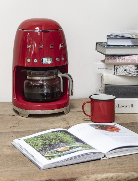SMEG kavos virimo aparatas DCF02RDEU | 2