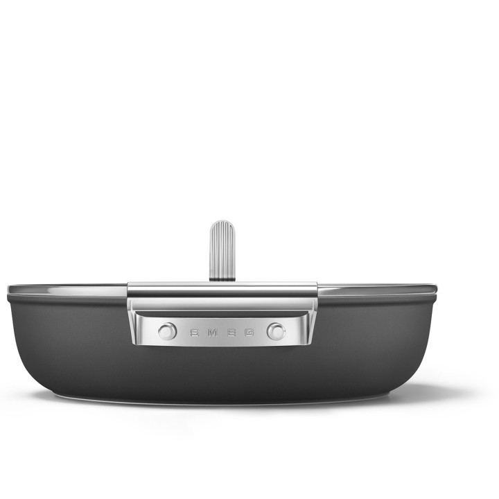 SMEG troškintuvas su dangčiu, juodos spalvos Ø 28 cm, 3,7 l | 6
