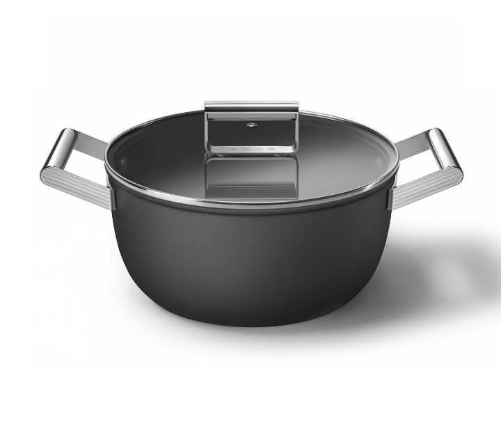 SMEG puodas su dangčiu, juodos spalvos Ø 24 cm, 5,4 l | 1