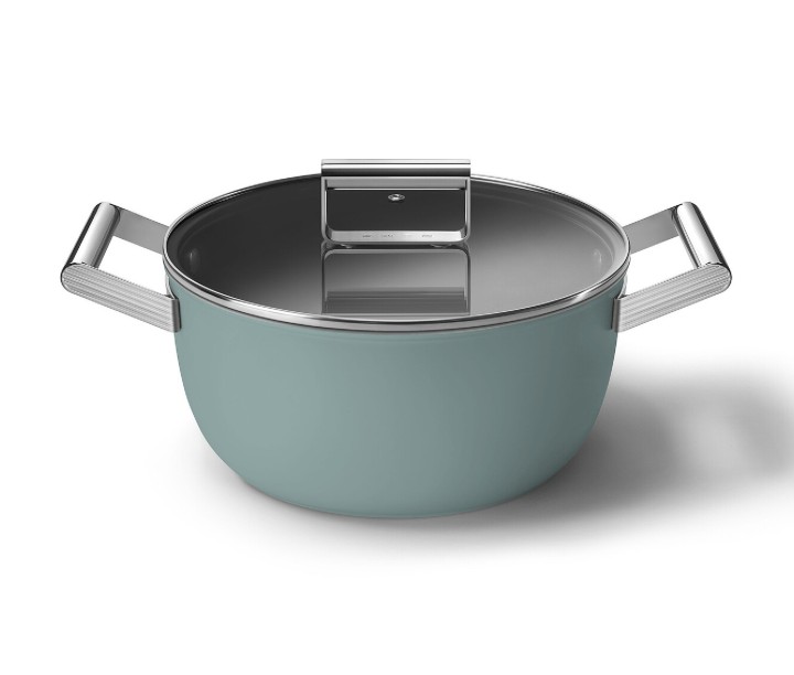 SMEG puodas su dangčiu, smaragdo spalvos Ø 24 cm, 5,4 l | 1