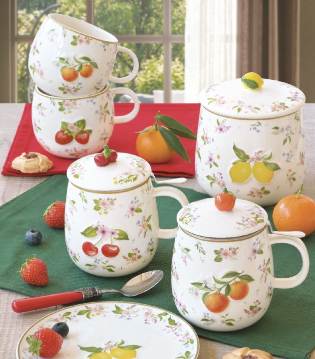 EASY LIFE porcelianinis puodelis "Fancy Fruit", 400 ml  | 2